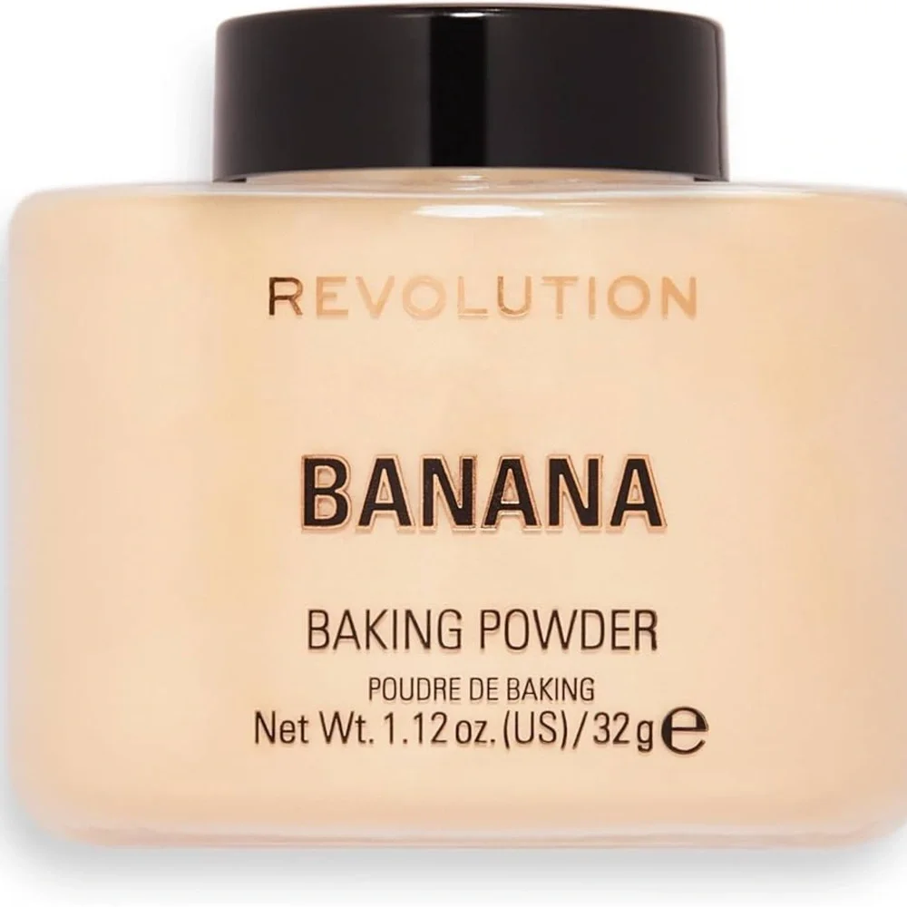 💝NEW Makeup Revolution Banana Baking Powder💝
